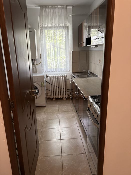 Ap 3 camere Podu Ros