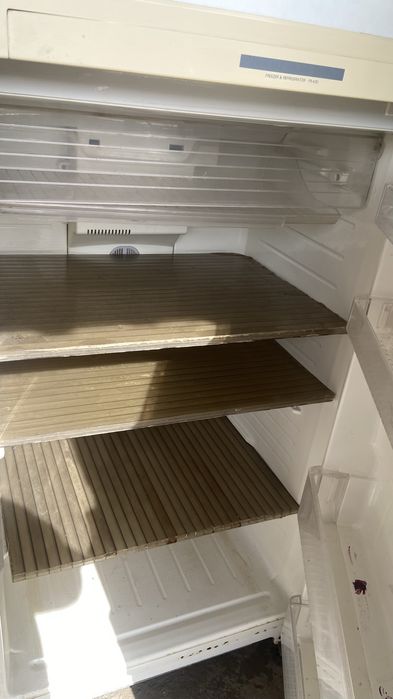 Продается Daewoo холодильник