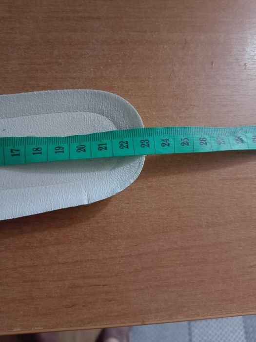 Продам туфли на девочку