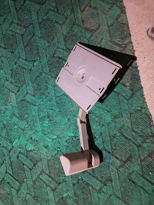 Подставка телевизора