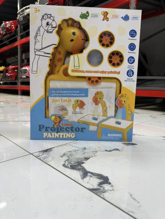 Bolajonlar uchun ajoyib proyektorli o'yinchoq!