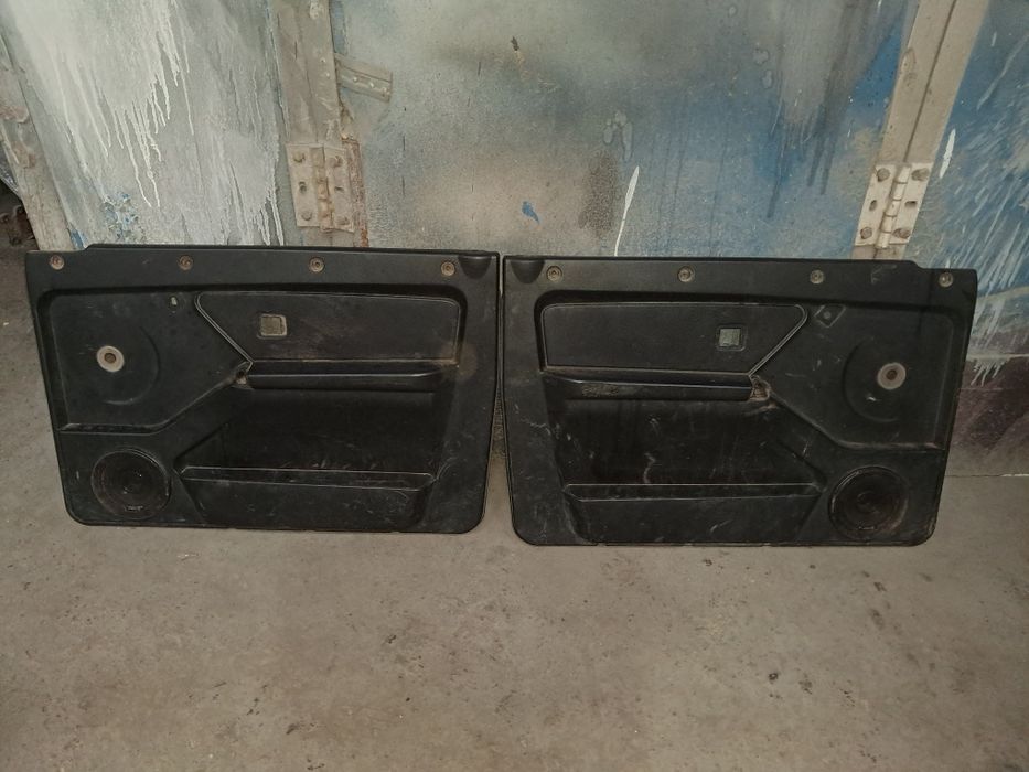 Дверные карты на ниву 2121