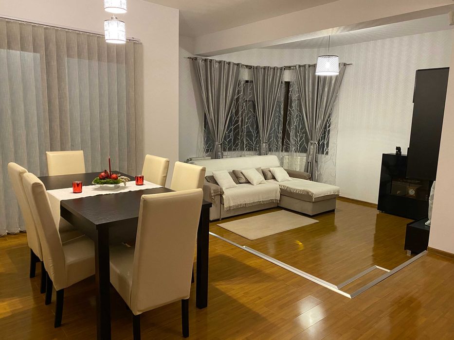 Casa / Vila de vanzare in Costinesti
