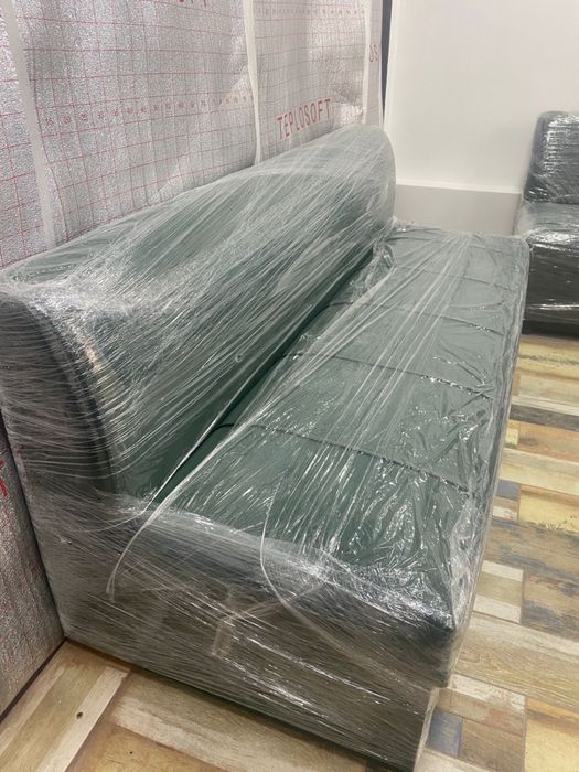 Диван сатылады Новый!!!