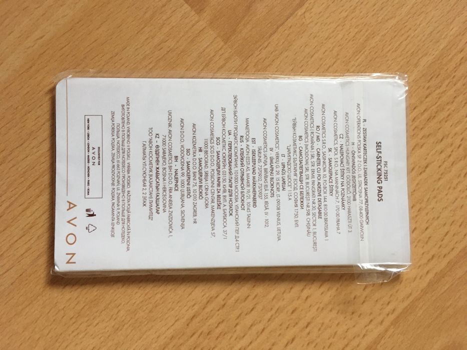 carnetel cu foi adezive detasabile