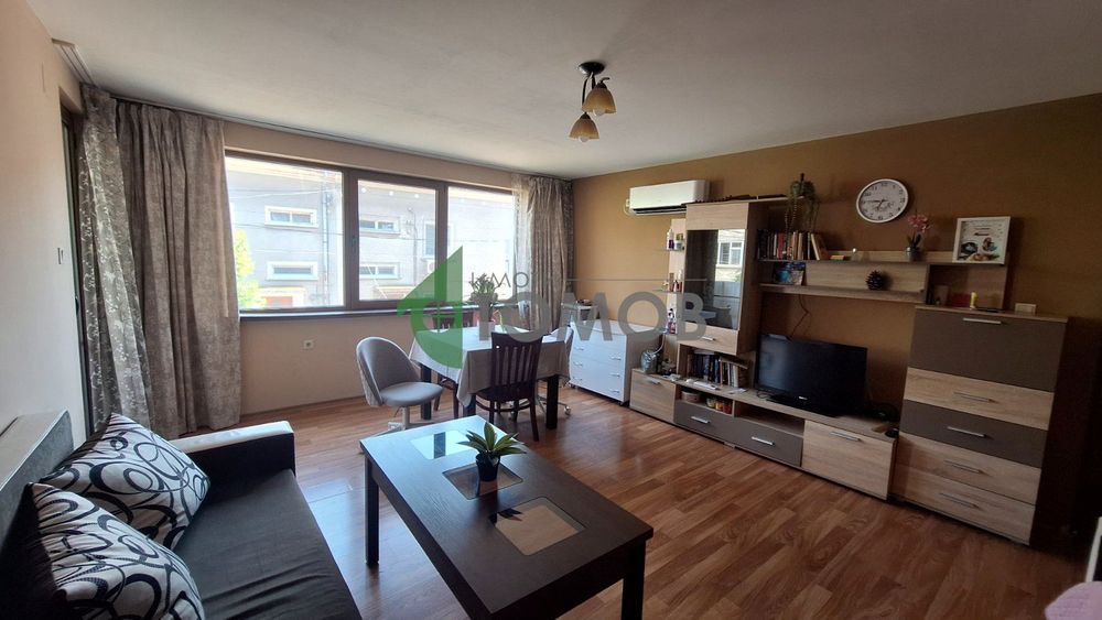 Многостаен апартамент с гараж в кв. Кольо Ганчев