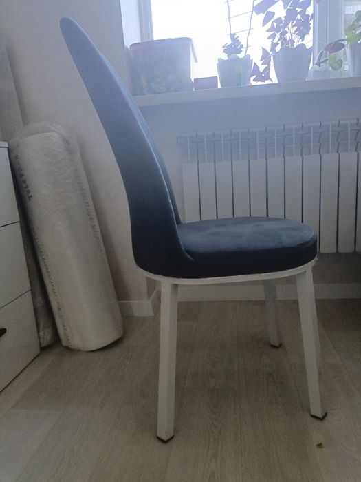 Продам стулья мягкой спинкой