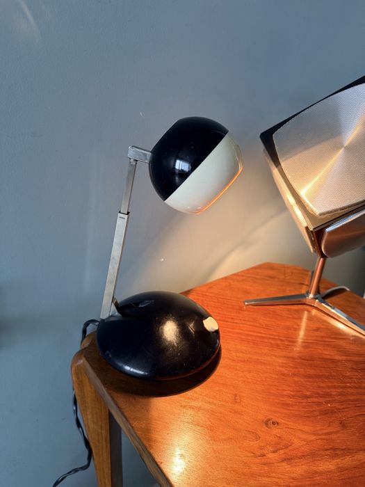 Настолна лампа / E3371 / 60-те