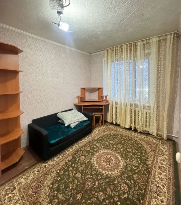 Продам квартиру 3 комнатную