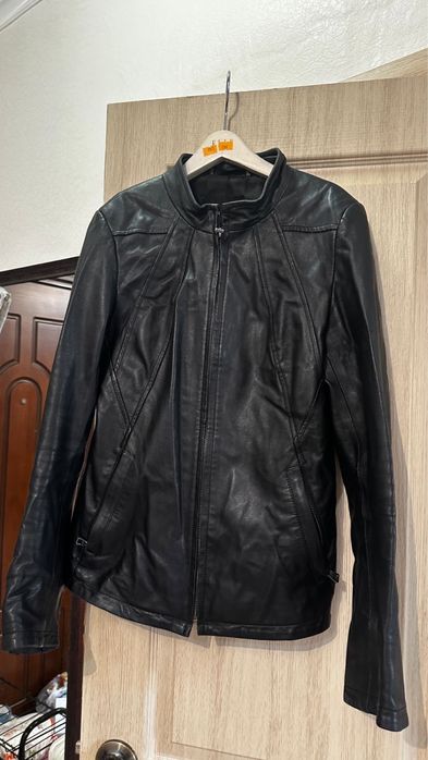 Продам кожанку в хорошем состоянии