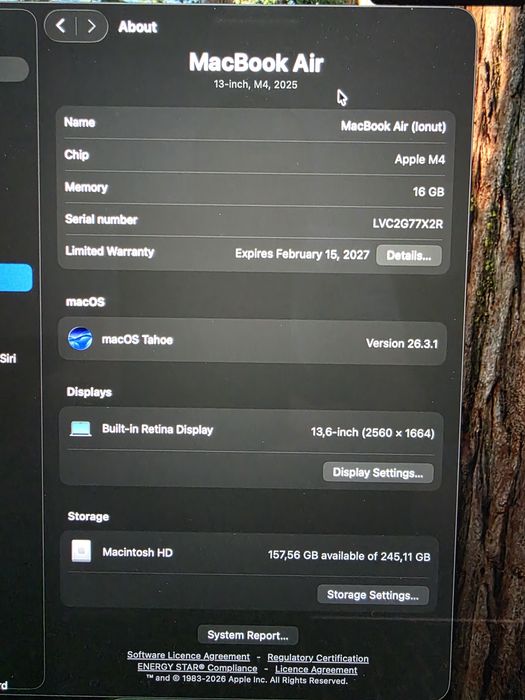 Macbook Air M4 13 inch 2025