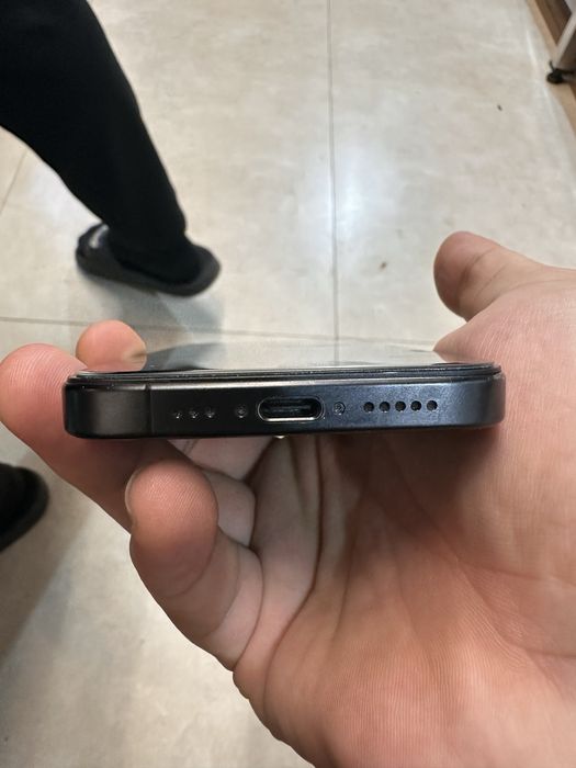 iPhone 15 про 258