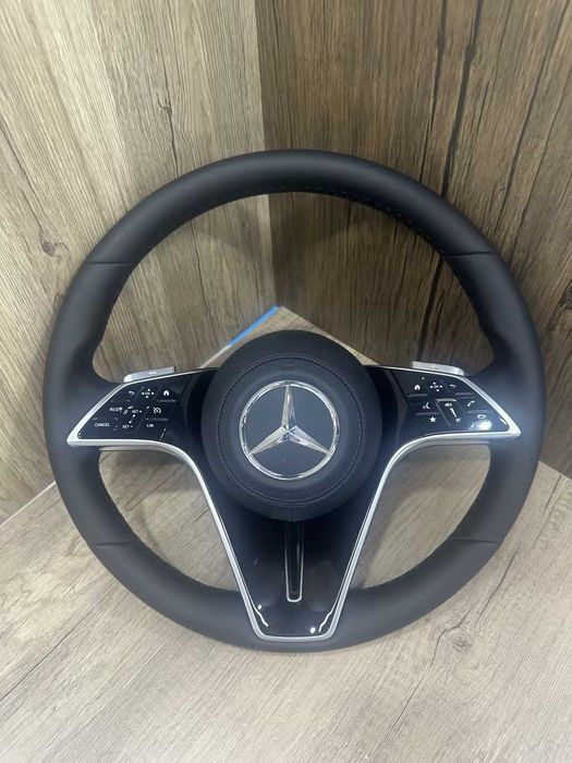 Mercedes Custom Спортен Волан – Персонализиран Дизайн!