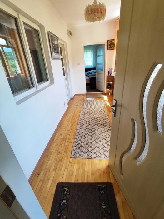 Casa cu 5 camere in Vulcana Băi, județul Dambovita