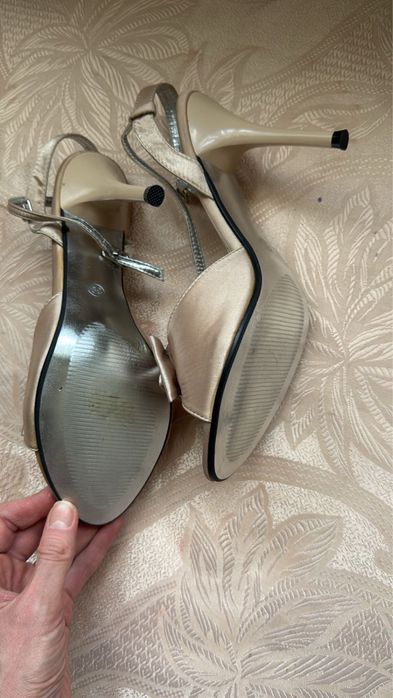 Босаножки, туфли