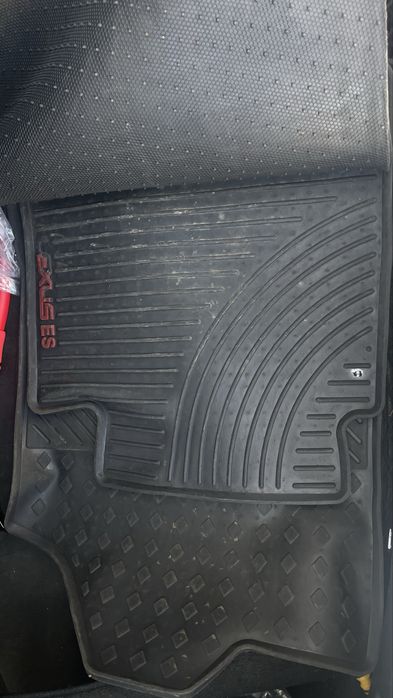 Полики lexus es300 30 кузов