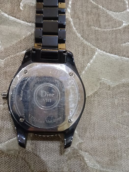 Продам наручные часть "диор"
