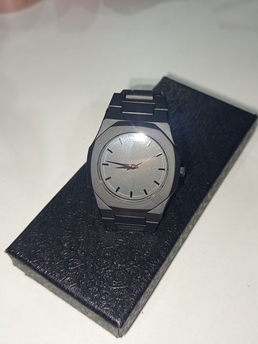 Прадам часы новый