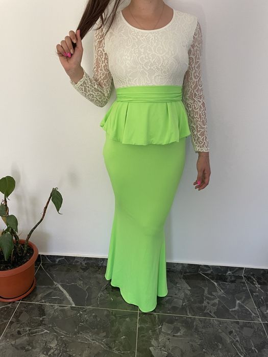 Rochite lungi de eveniment