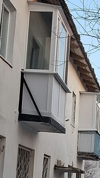 Обменяю 2ком.кв на 1ком