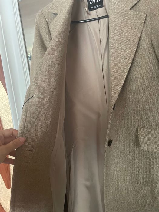 Palton bej Zara
