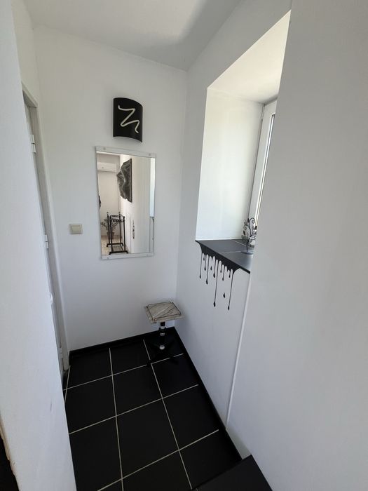 Квартира под наем къща под наем 2 етажа 3 спални 3 бани двор навес