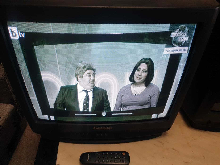 Телевизор 21 инчов панасоник