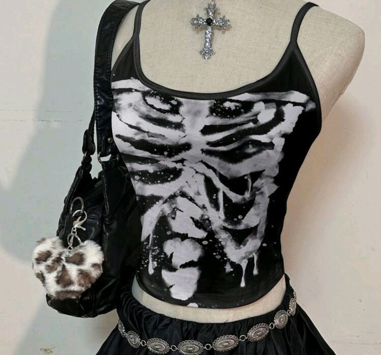 Черен потник в streetwear style