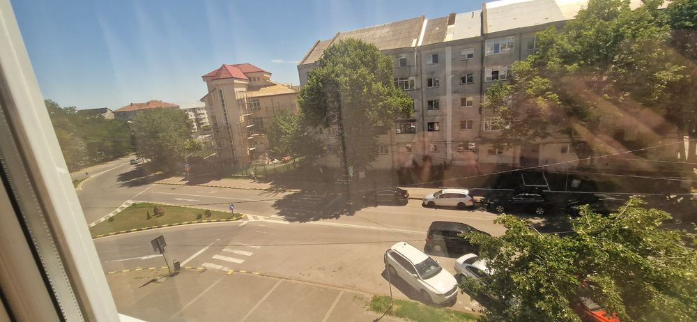 Apartament modern spre inchiriere