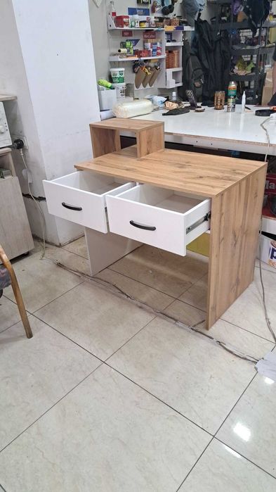 Стол  ученический, школьный, письменный, компьютерный