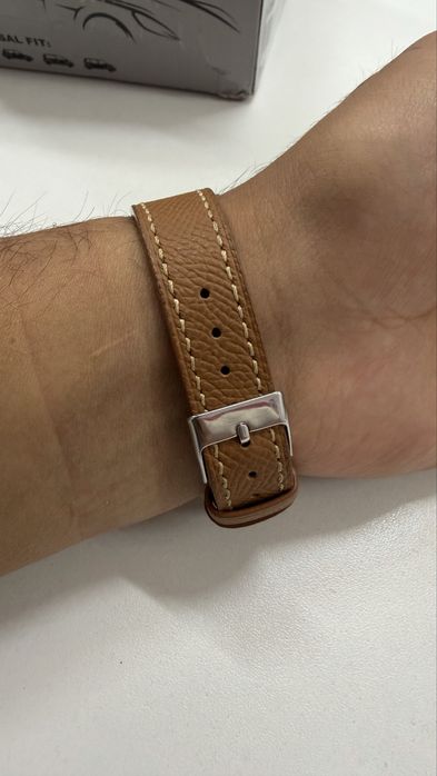 Продам часы срочно