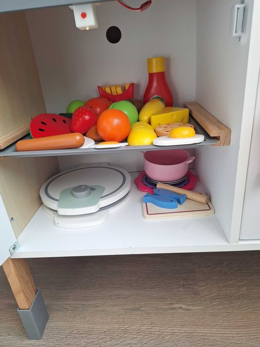 Дървена детска кухня