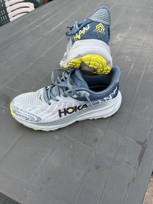 Adidasi Hoka originali