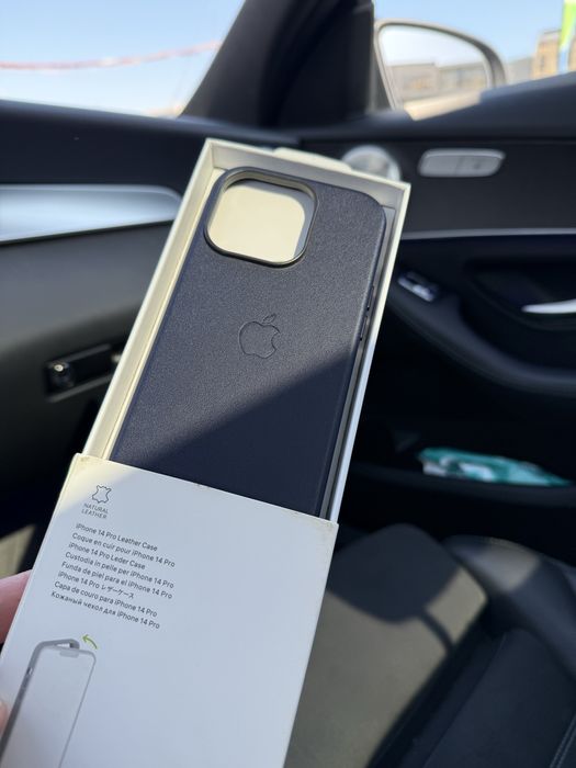 Husa iPhone 14pro piele