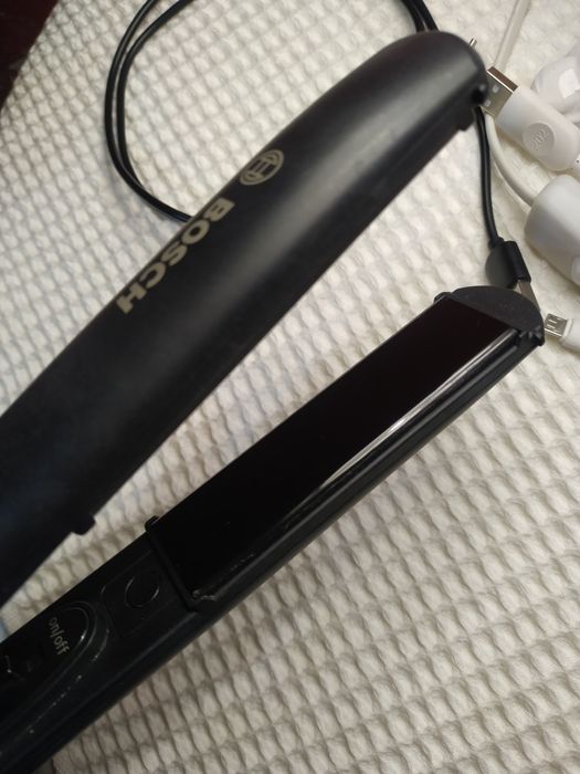 Продаю утюжок "Bosch"