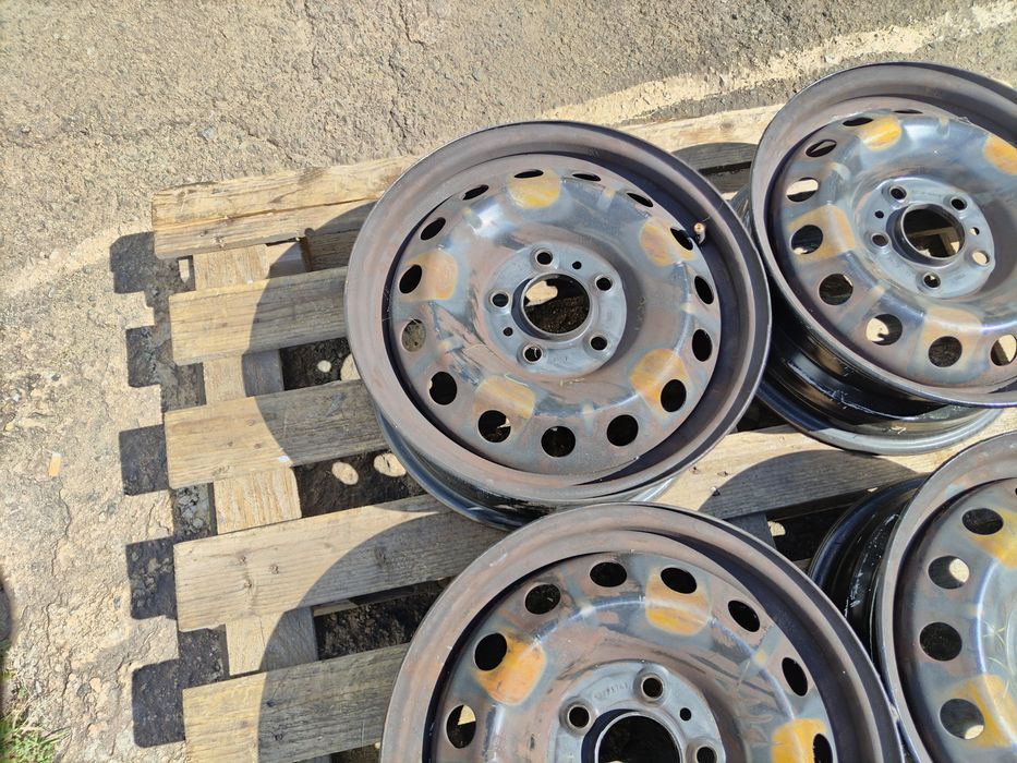 15 цола 5 х 114,3 мм Хюндай / Кия - 6 Инча / ЕТ 48