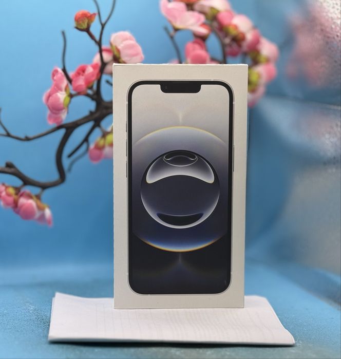 НОВ!!! Apple iPhone 16e, 128GB, 5G, White + подарък адаптер  Apple