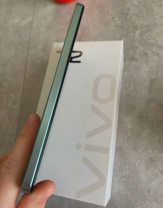 Vivo T2  8+8/256гб Сотилади / Обменга