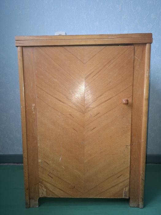 Продам швейную машинку