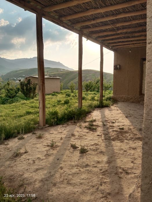 Uy sotiladi 5 xonali