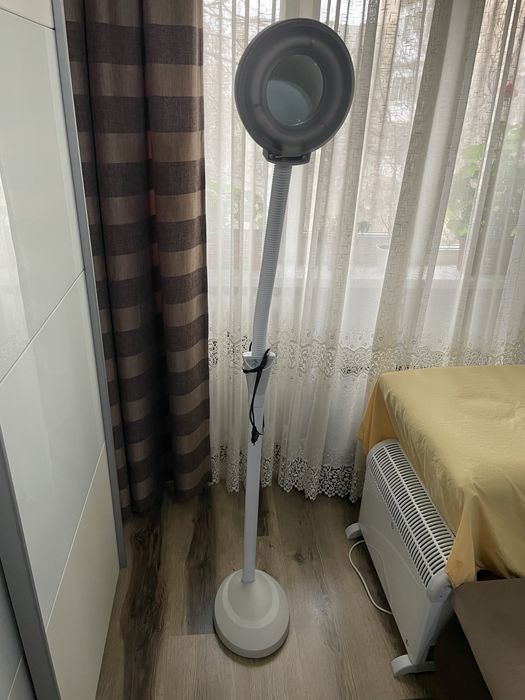 Lampa lumina rece