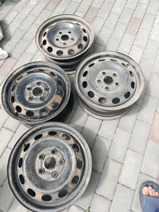 Продается Диски на R16