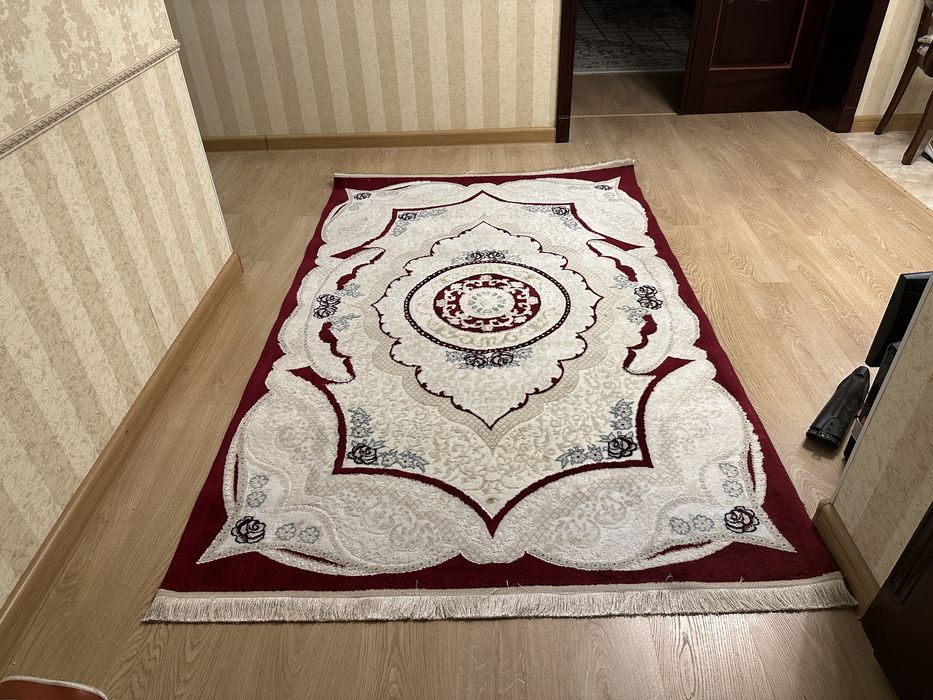 Продаю ковер (Турция)