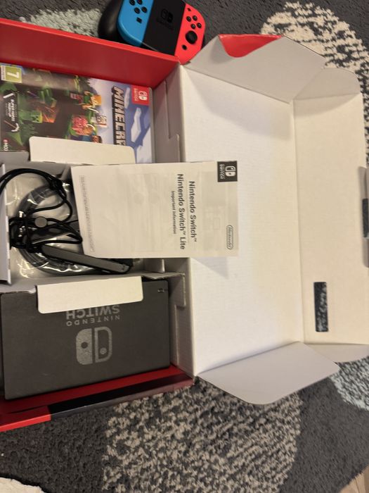 Nintendo switch+3 jocuri