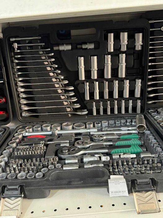 Набор ручных инструментов