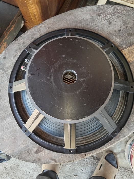 Калонка 500 ват 15дюйм.