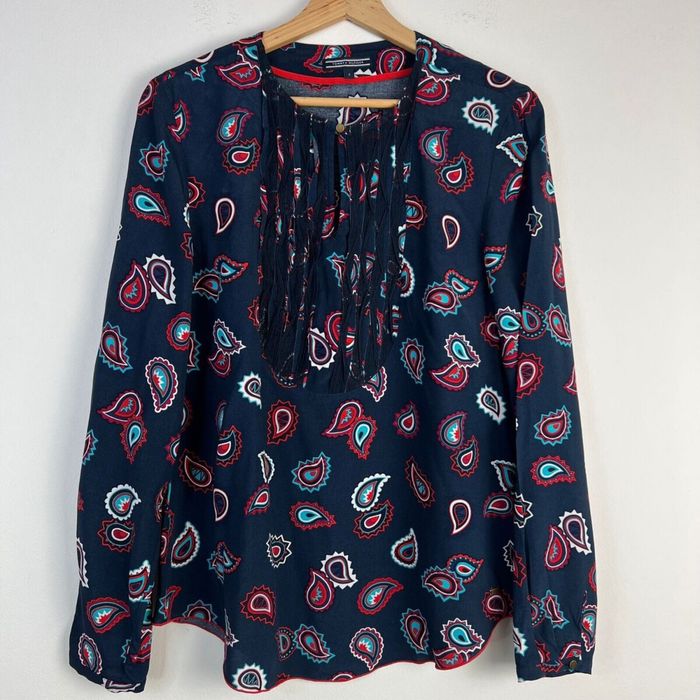 Официална дамска блуза на Tommy Hilfiger