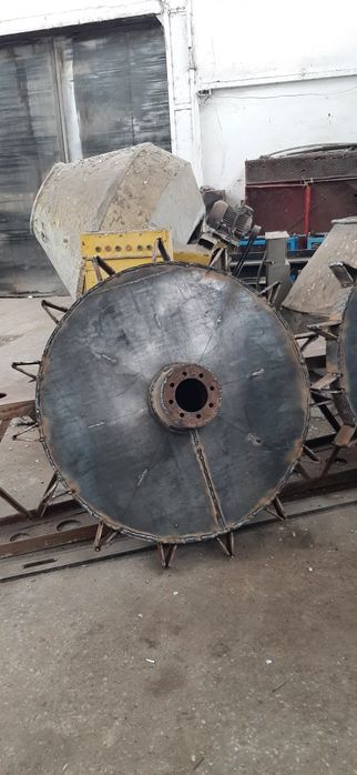 Traktorlarga temir Balon