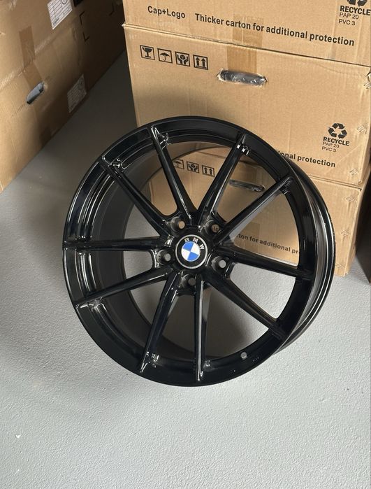 Чисто нови 18-ки джанти.