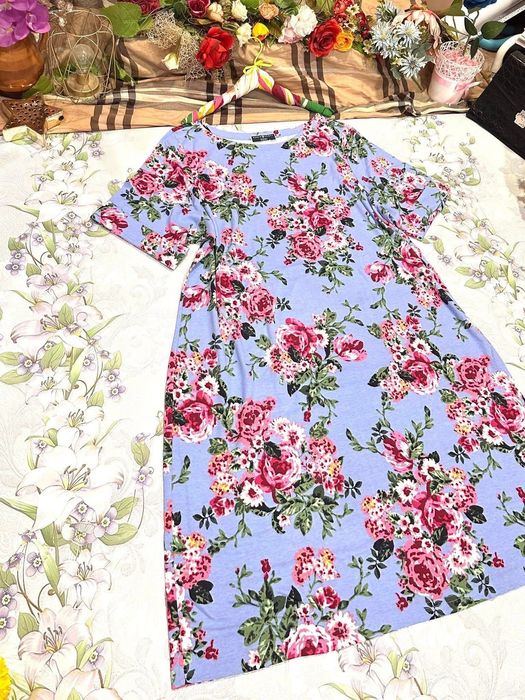 Рокля свободен модел